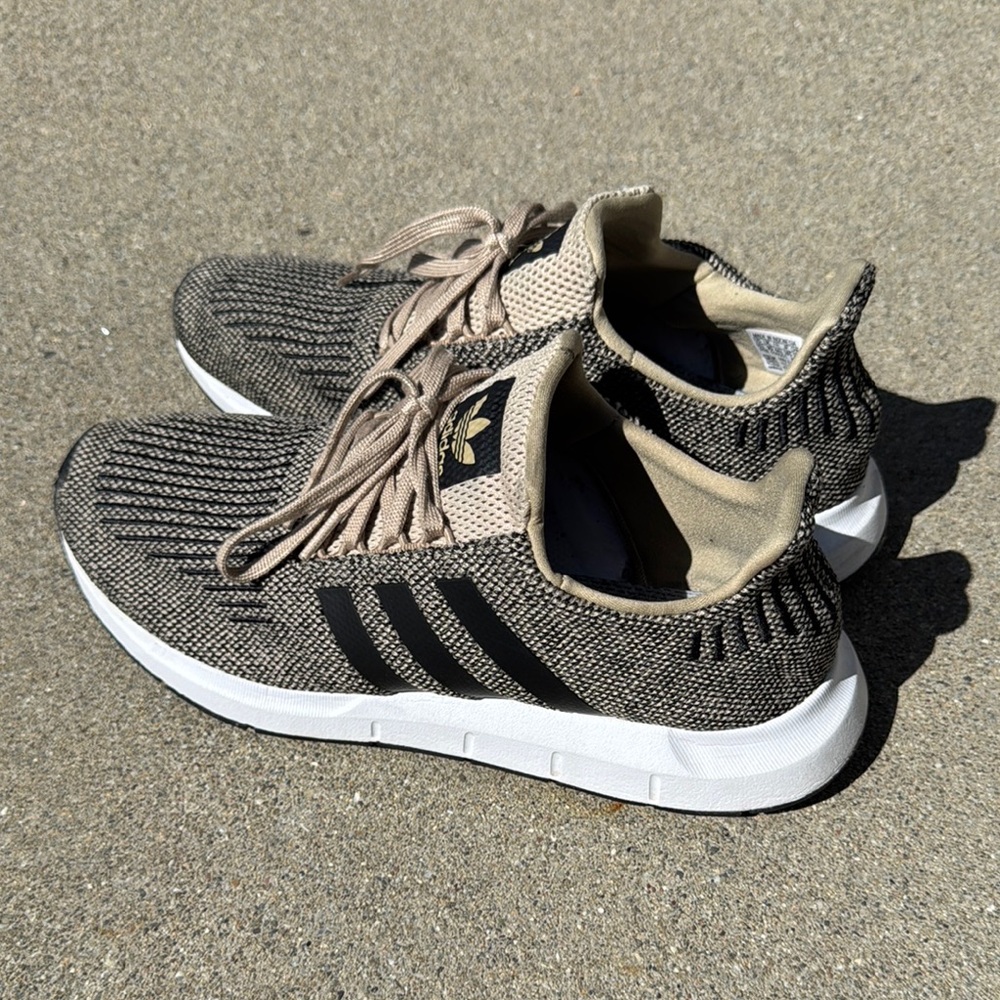 adidas Swift Run Sneaker